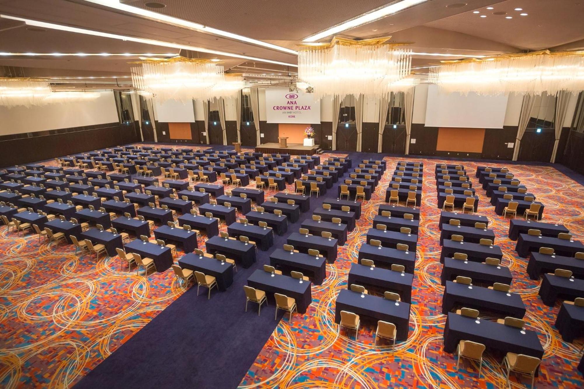 Ana Crowne Plaza Kobe By Ihg Exterior foto Convention Hall