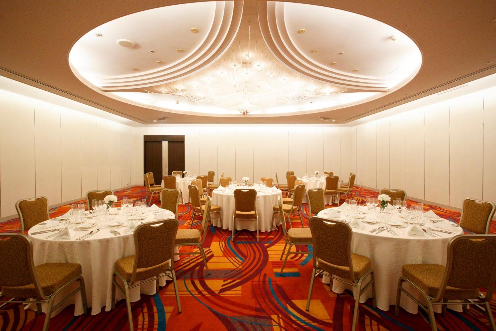Ana Crowne Plaza Kobe By Ihg Exterior foto The ballroom